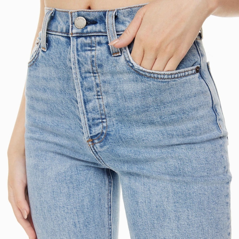Aritzia Denim Forum The Arlo High Rise Straight 24 W 28 L Ankle Medium Wash - Picture 14 of 14